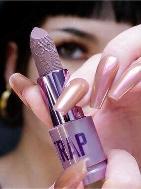Jeffree Star | ‘Scorpio’ Shiny Trap Lipstick | NiB muted lilac, stunning ♏️💋